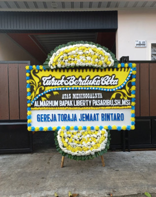 Papan Bunga Duka di Faudu