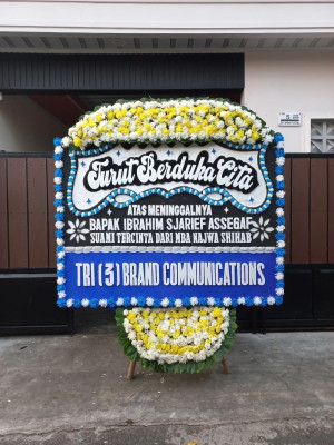 Papan Bunga Duka di Faudu